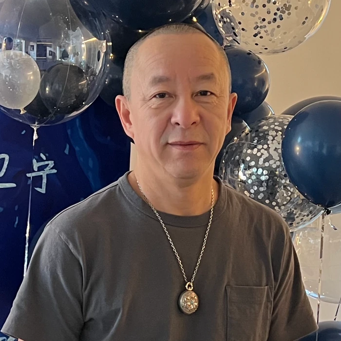 Weining Zhang