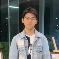 Xinyu Yang